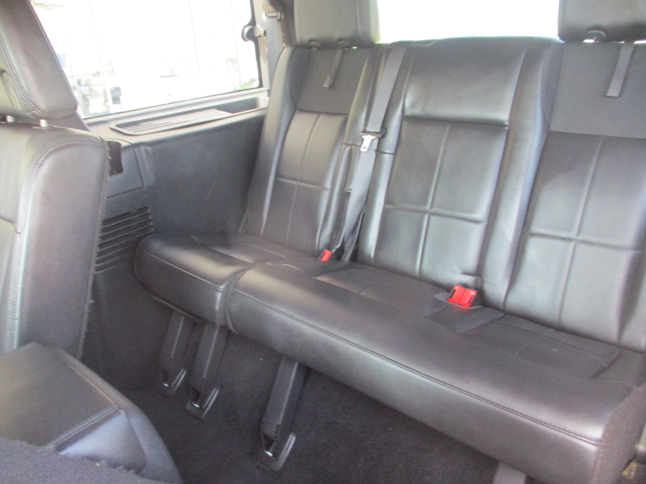 Used 2014 Lincoln Navigator 2WD image 6