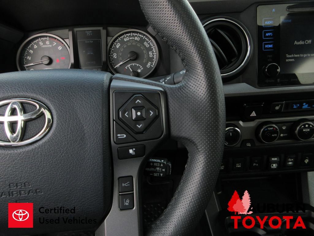Certified 2018 Toyota Tacoma TRD Off-Road image 16