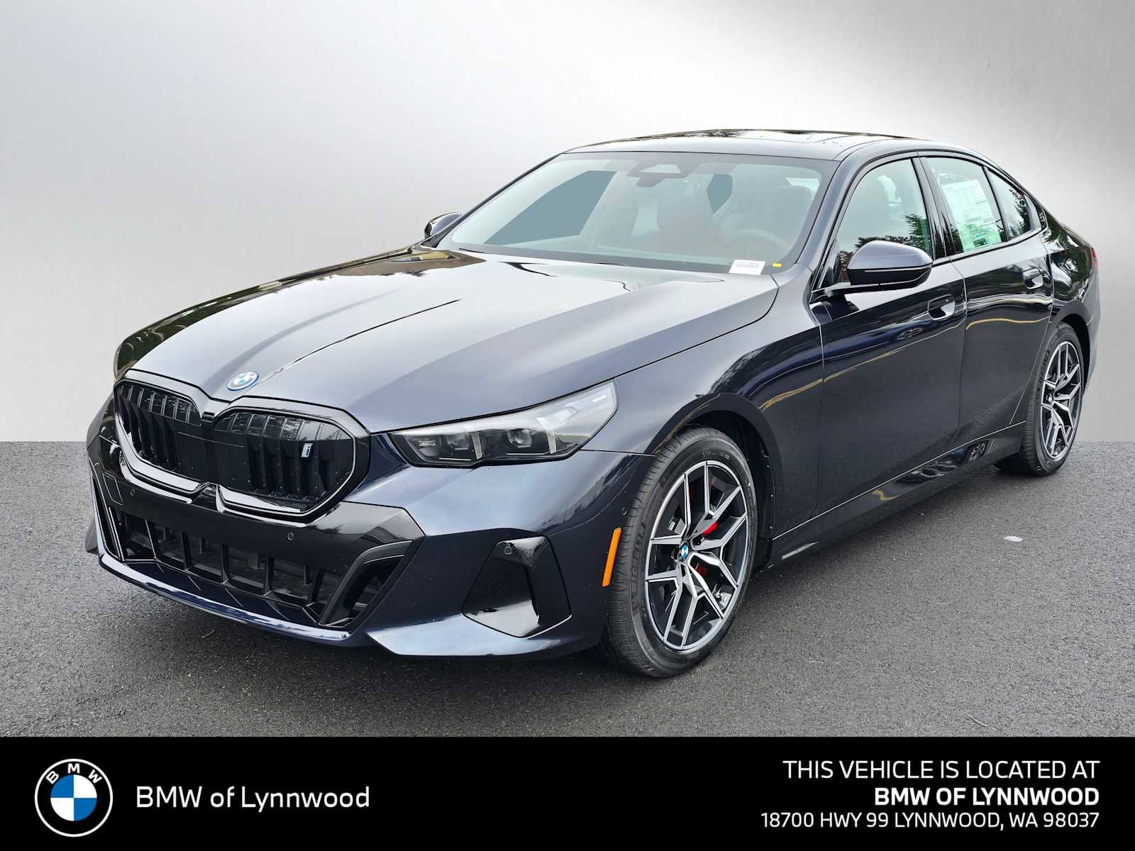 New 2026 BMW i5 eDrive40 w/ M Sport Package AWD/4WD image 7