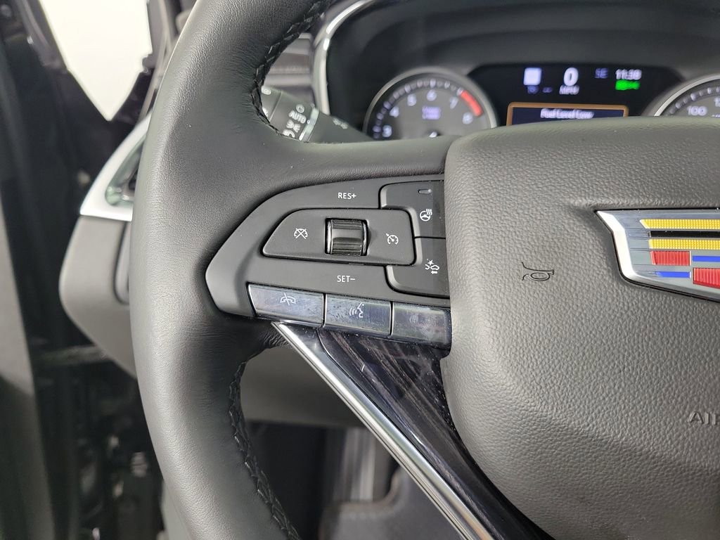 Used 2025 Cadillac XT6 Premium Luxury w/ Technology Package image 23