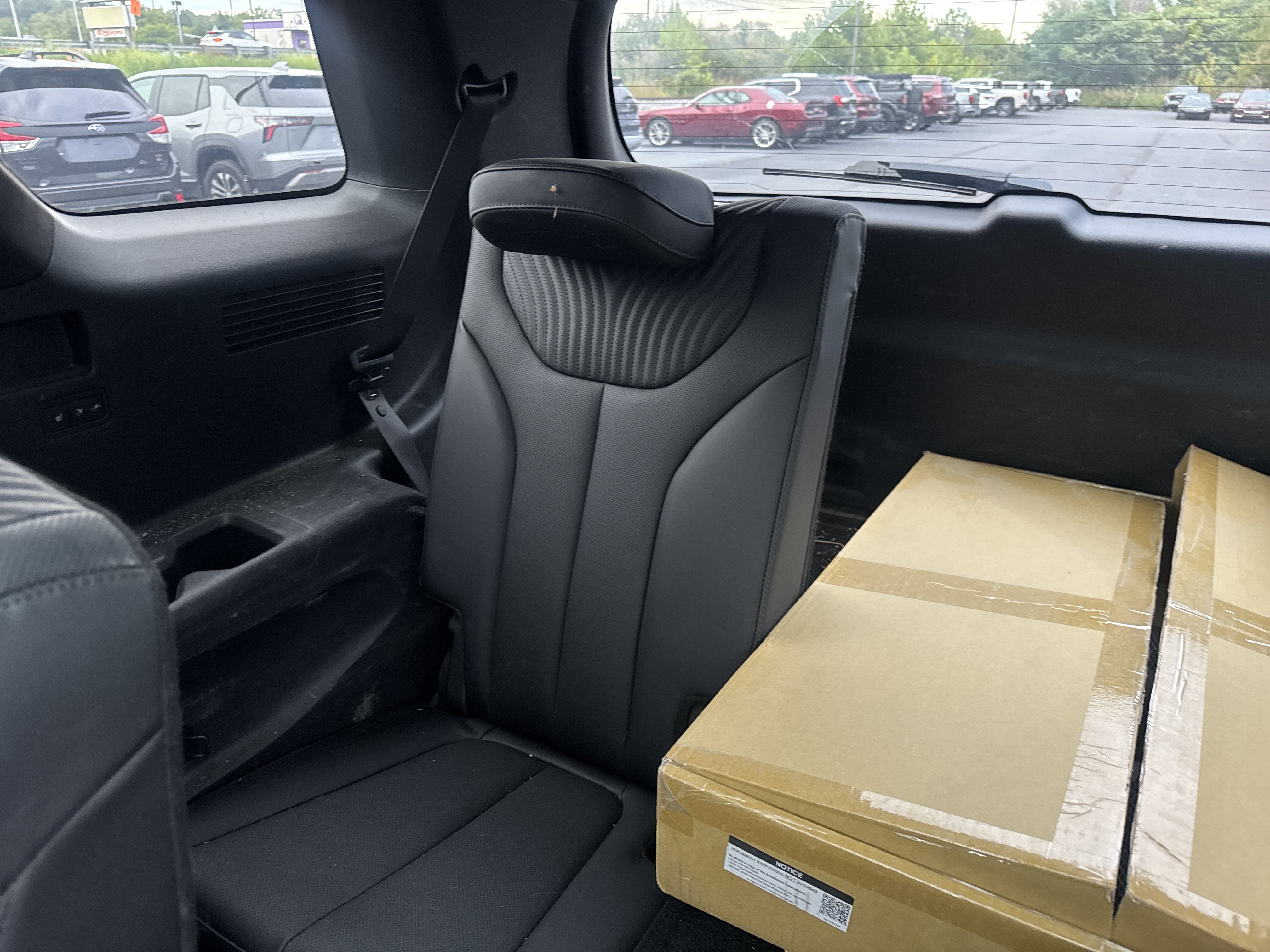Used 2023 Hyundai Palisade Calligraphy w/ Cargo Package AWD/4WD image 7