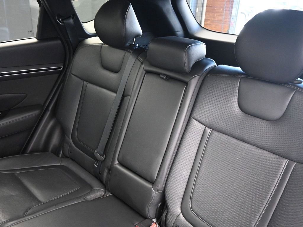 Used 2024 Hyundai Tucson Limited image 21