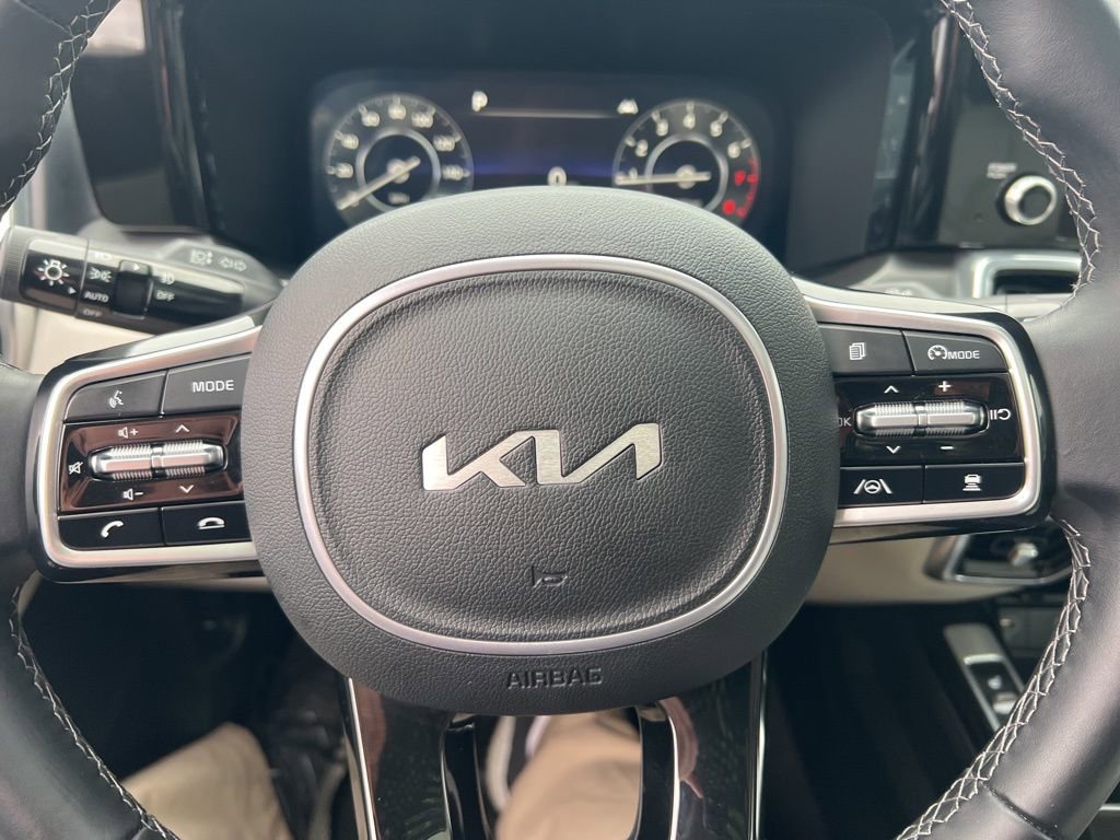 Used 2023 Kia Sorento SX image 65