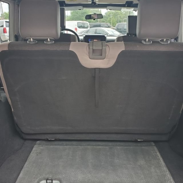 Used 2007 Jeep Wrangler X AWD/4WD image 32