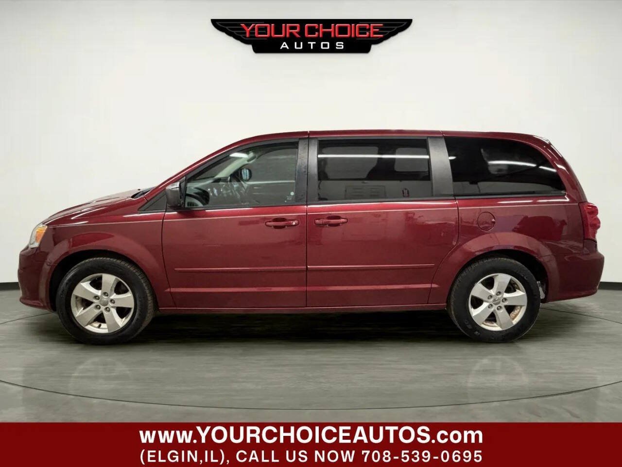 Used 2016 Dodge Grand Caravan SE w/ Quick Order Package 29E SE FWD image 2