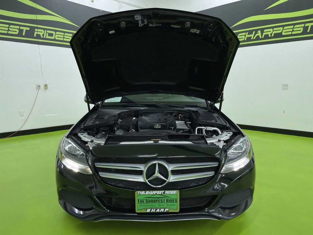 Used 2018 Mercedes-Benz C 300 4MATIC Sedan w/ Multimedia Package image 4