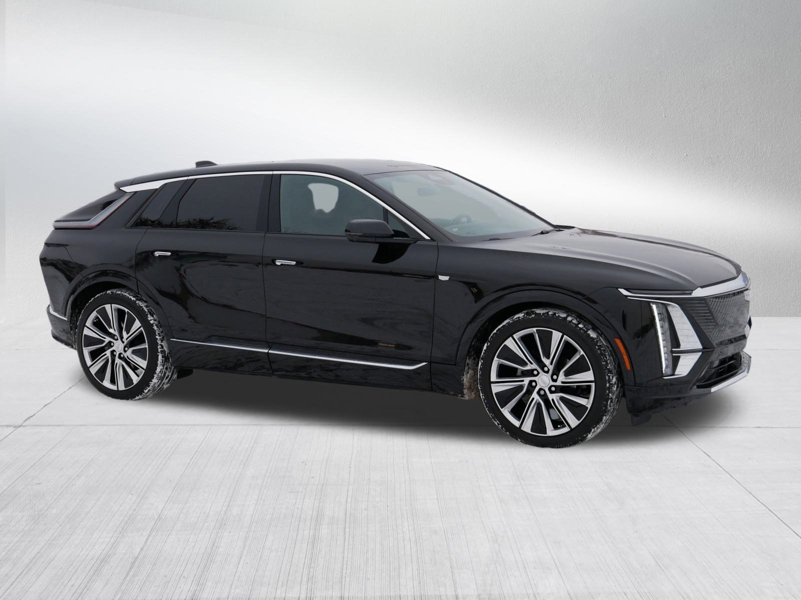 Certified 2024 Cadillac Lyriq Luxury w/ LPO, Floor Liner Package image 8