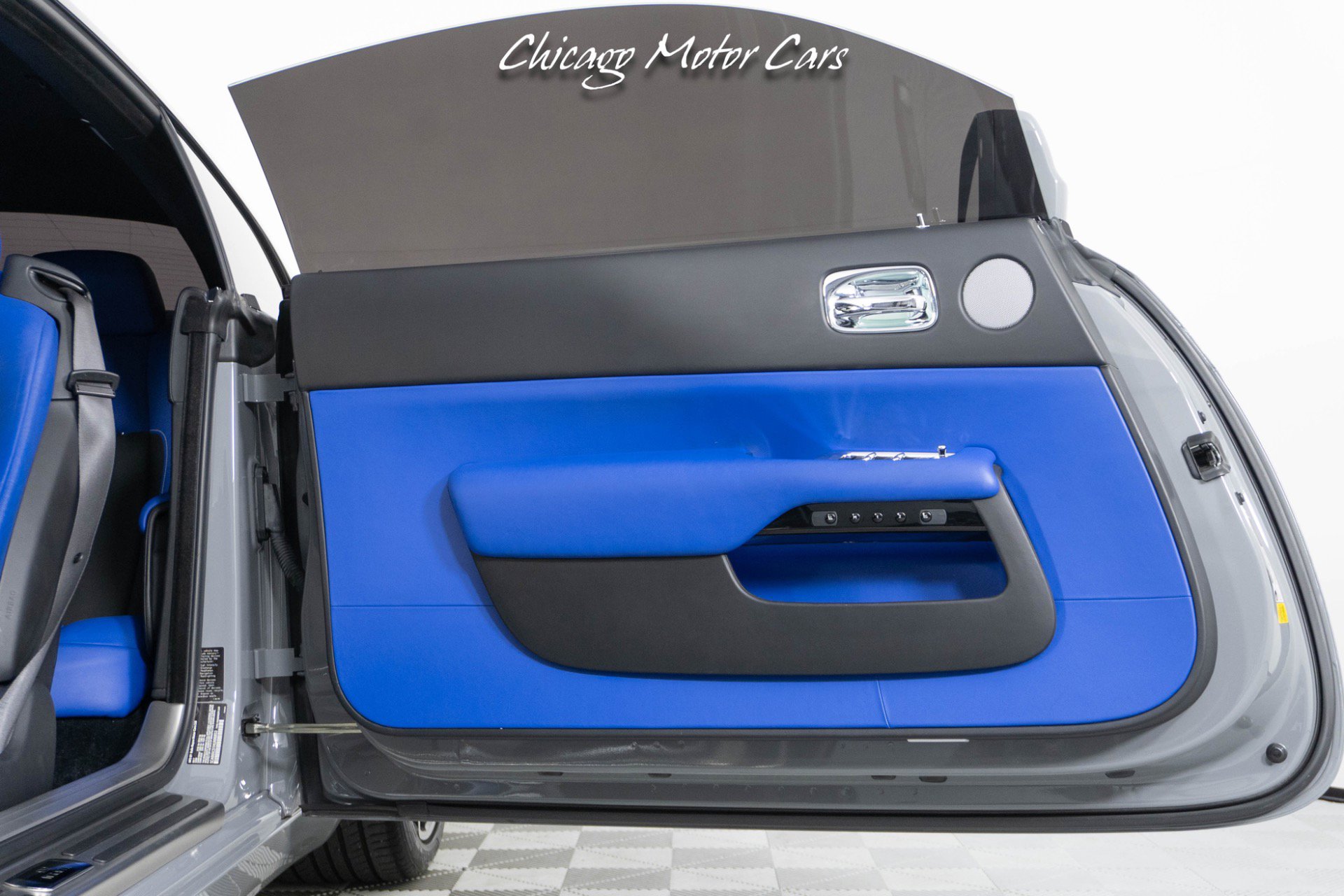 Used 2017 Rolls-Royce Wraith image 21