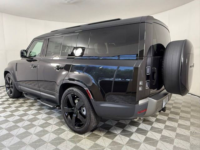 New 2026 Land Rover Defender 130 S AWD/4WD image 4