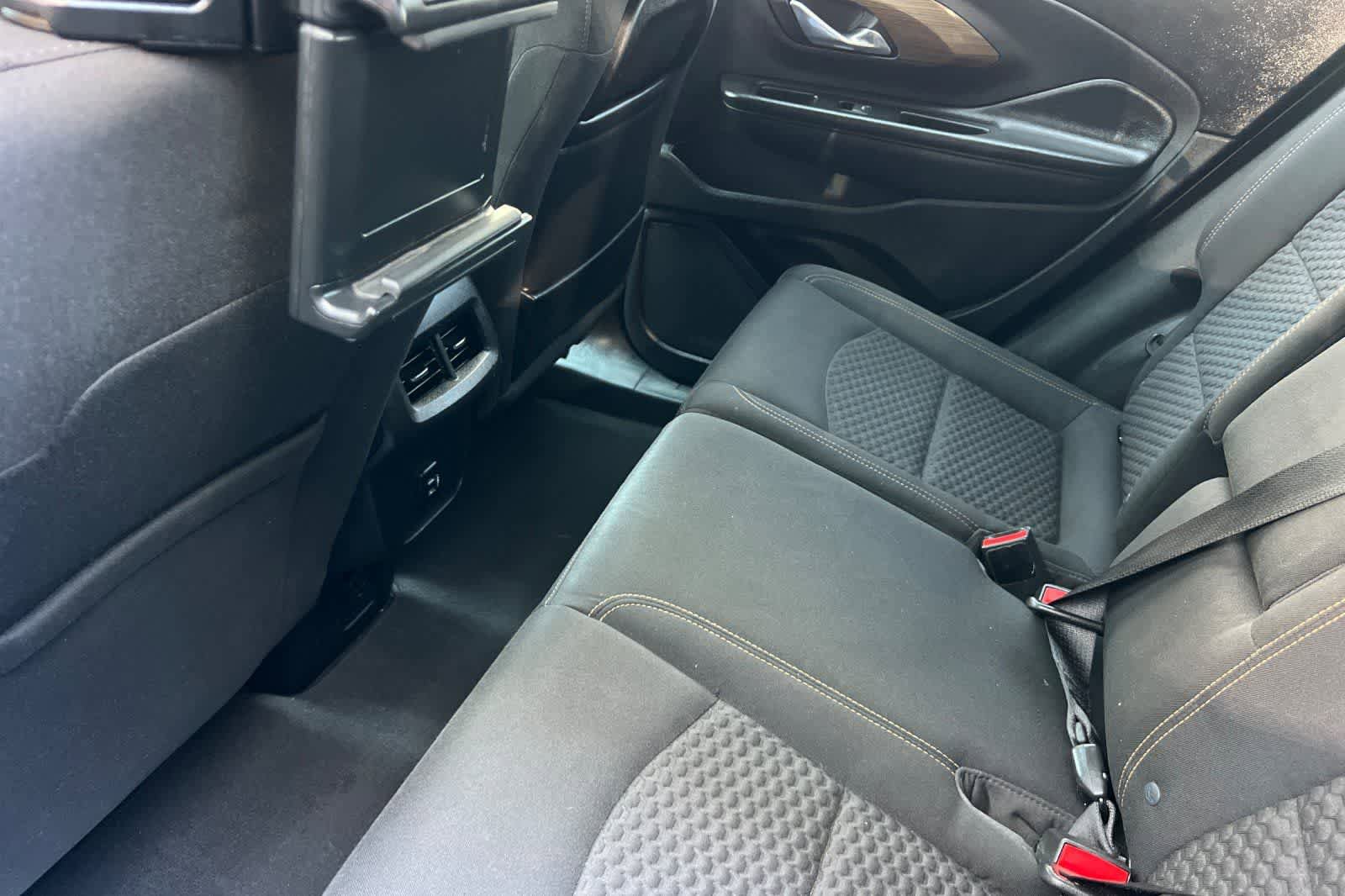 Used 2018 GMC Terrain SLE w/ Driver Convenience Package image 5
