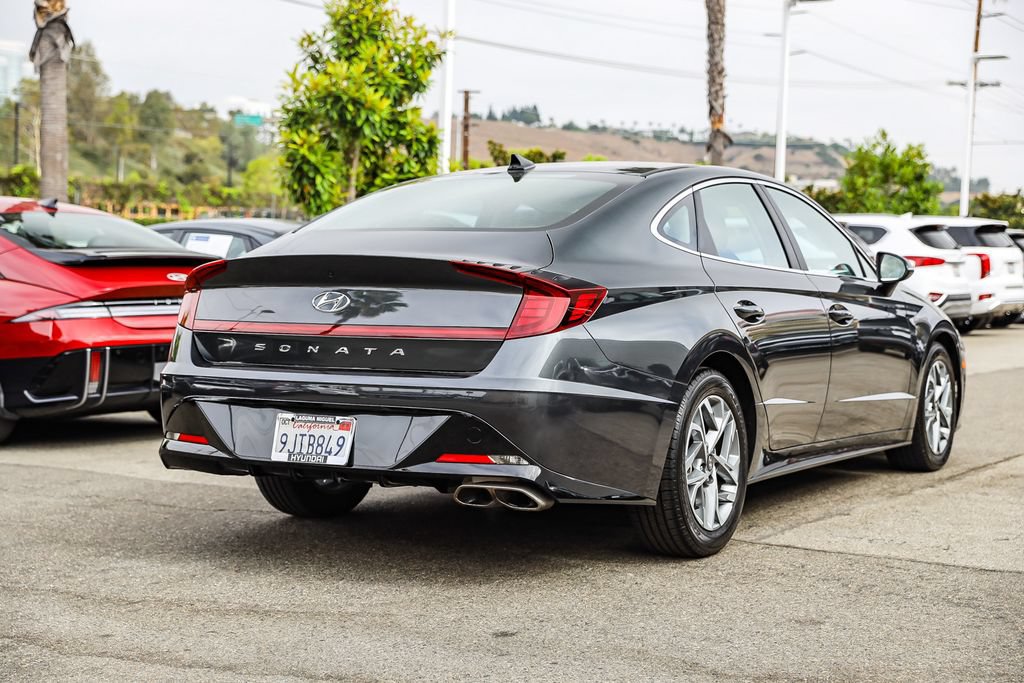 Used 2023 Hyundai Sonata SEL FWD image 6