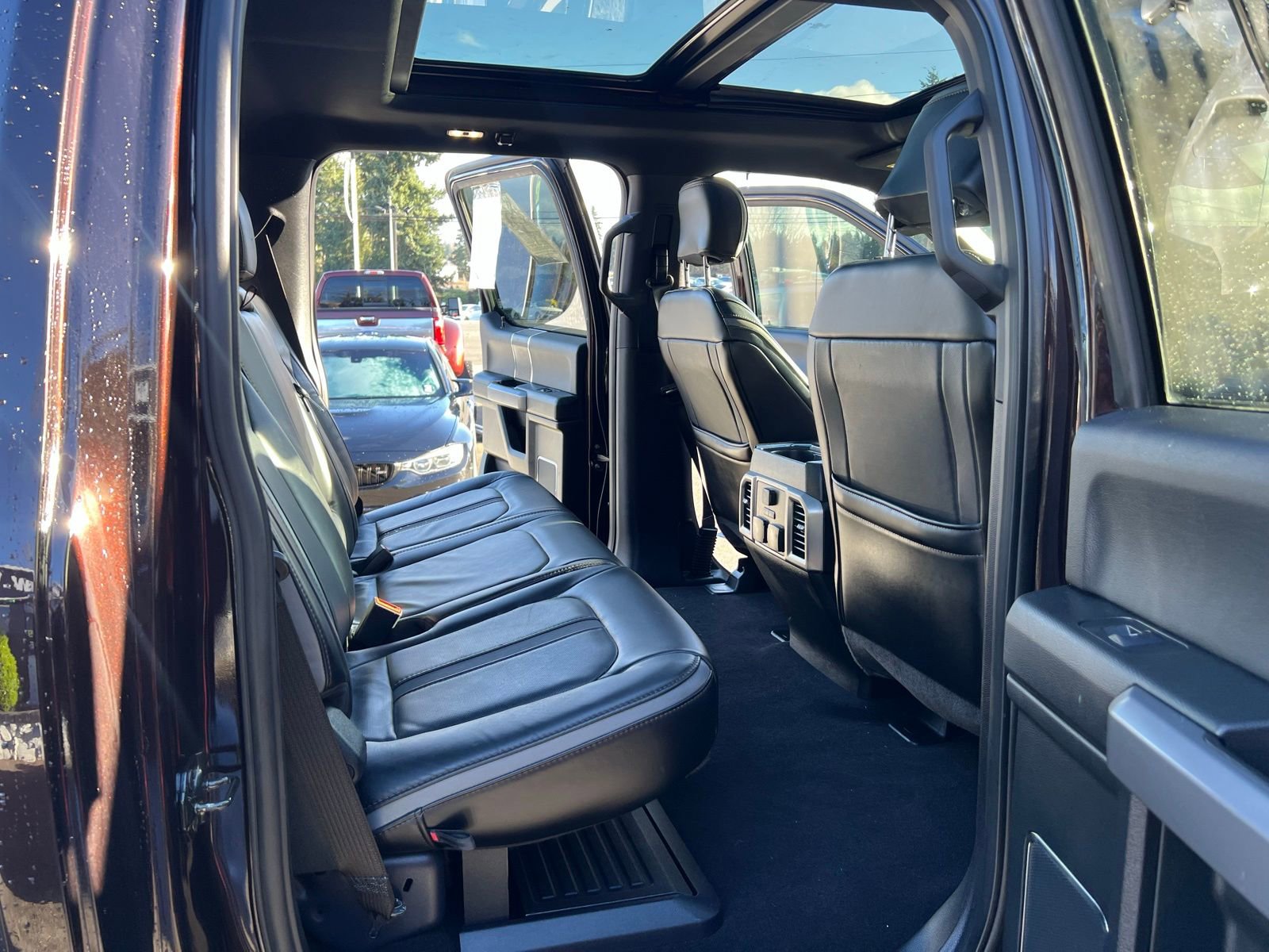 Used 2019 Ford F350 Platinum w/ Platinum Ultimate Package image 36