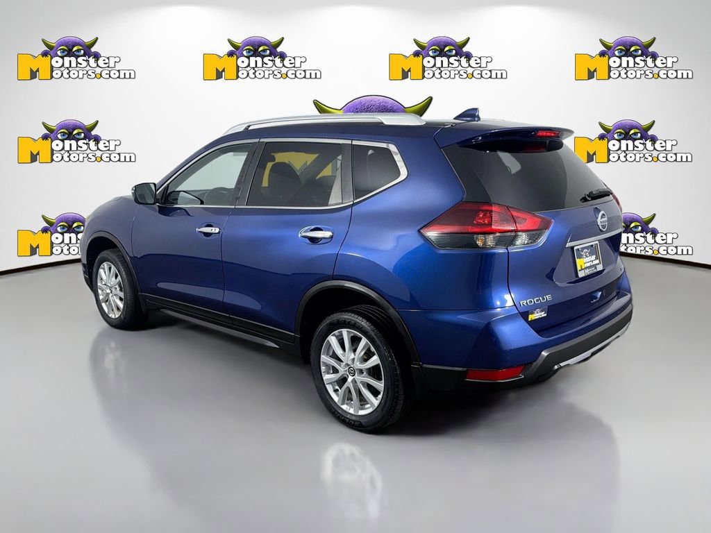Used 2018 Nissan Rogue SV AWD/4WD image 7