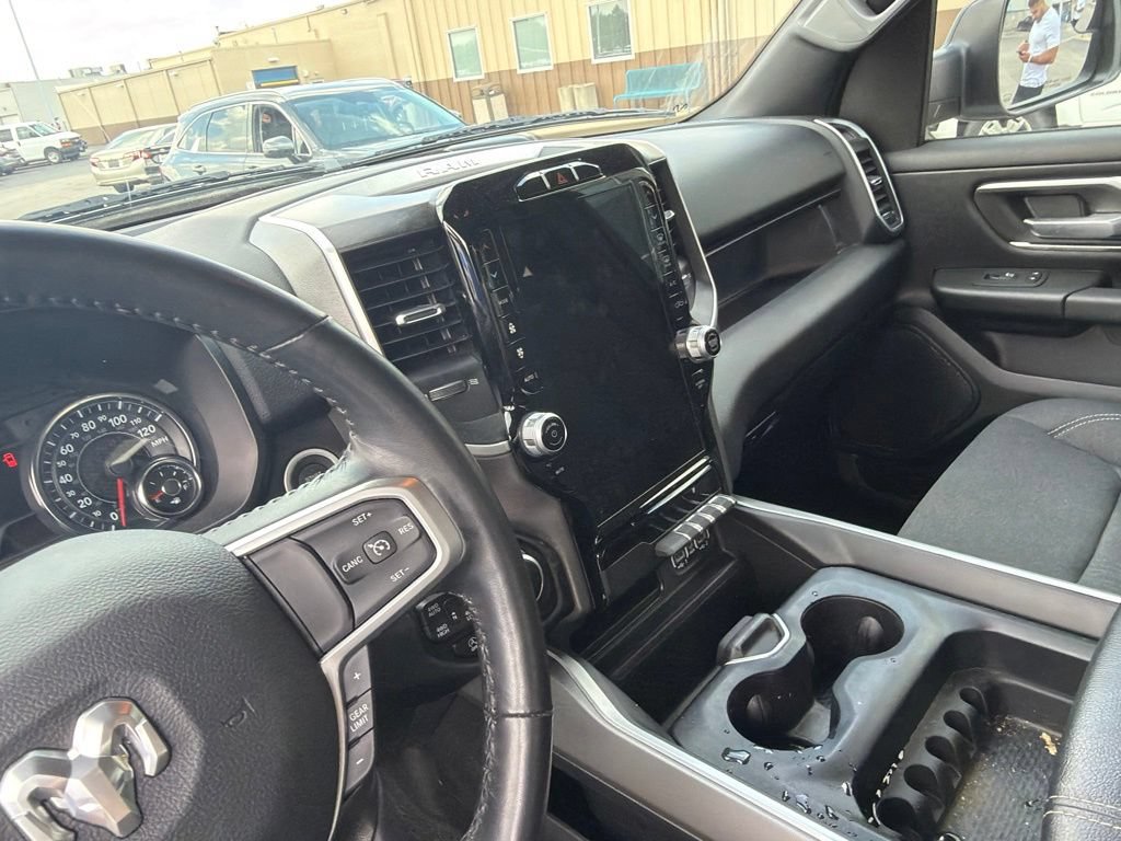 Used 2023 RAM 1500 Big Horn AWD/4WD image 4