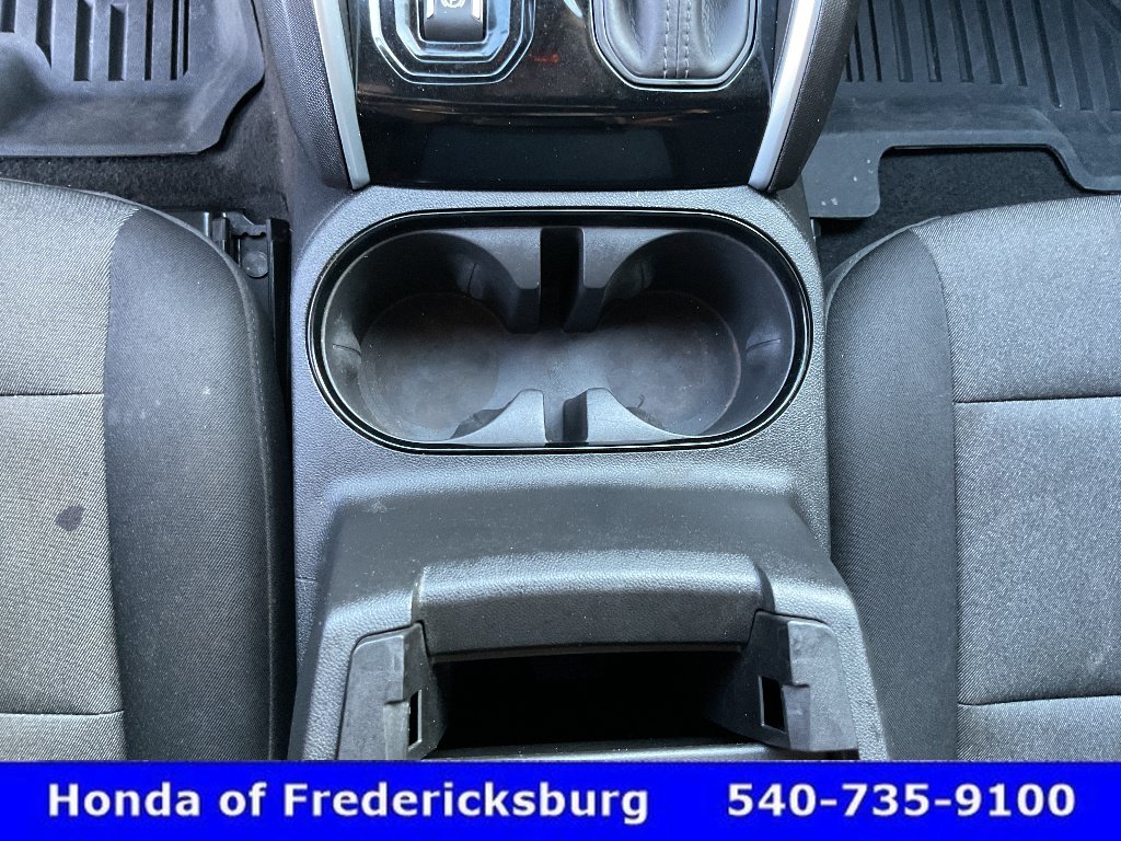 Used 2024 Chevrolet Colorado Trail Boss AWD/4WD image 34