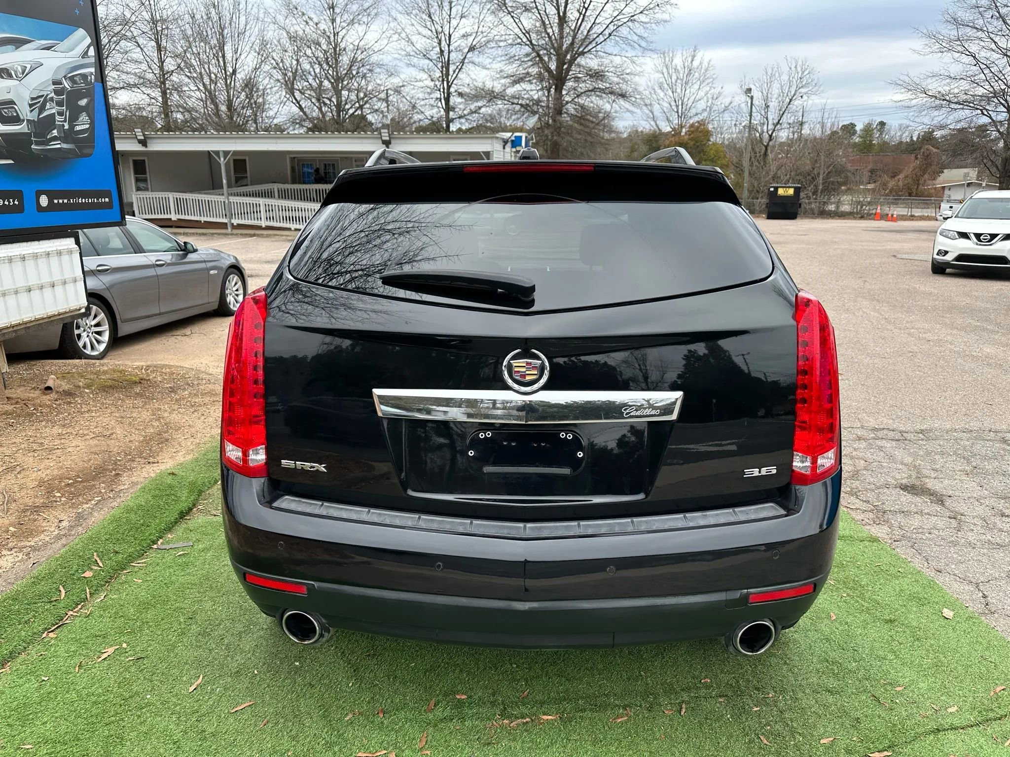 Used 2016 Cadillac SRX Luxury image 6