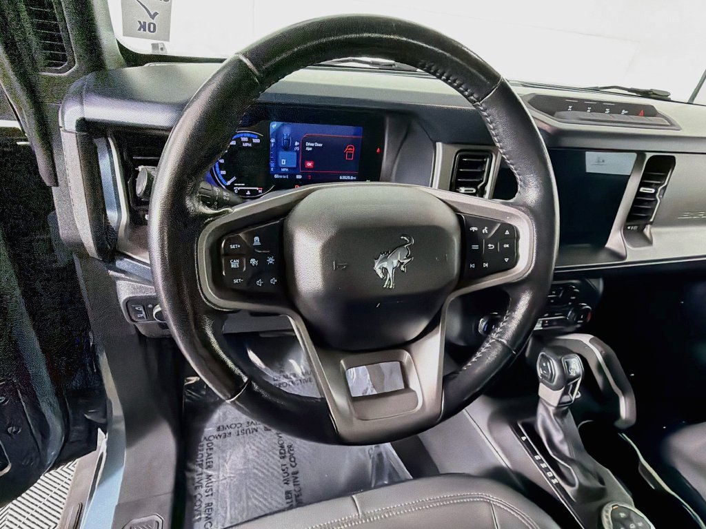 Used 2022 Ford Bronco Outer Banks w/ Sasquatch Package AWD/4WD image 11