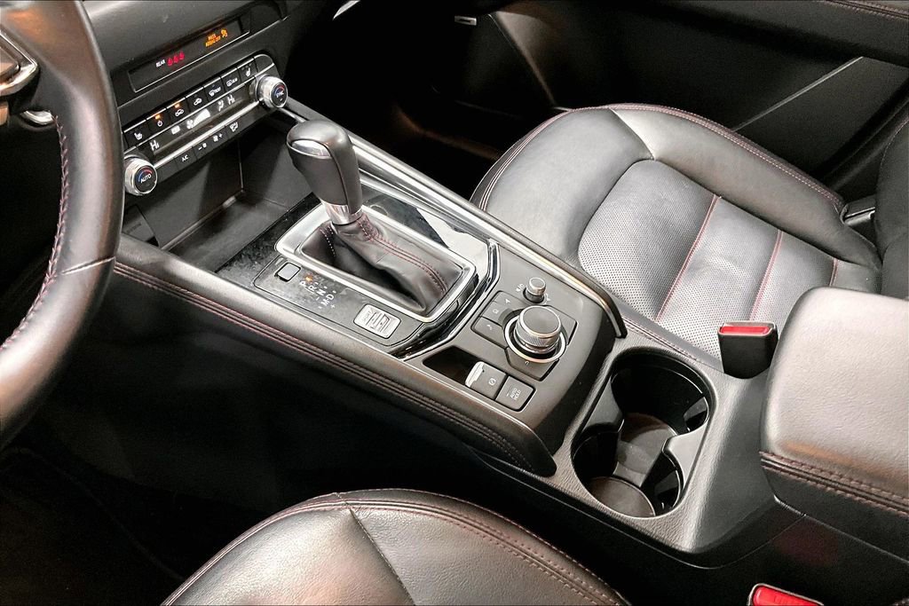 Used 2024 MAZDA CX-5 Carbon Edition image 17