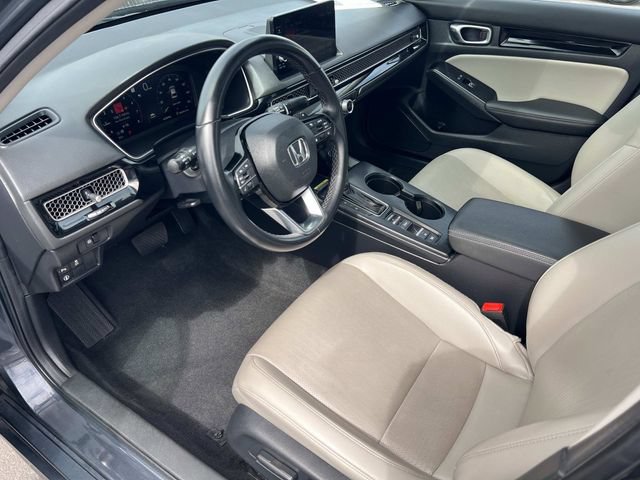 Used 2023 Honda Civic Touring image 5