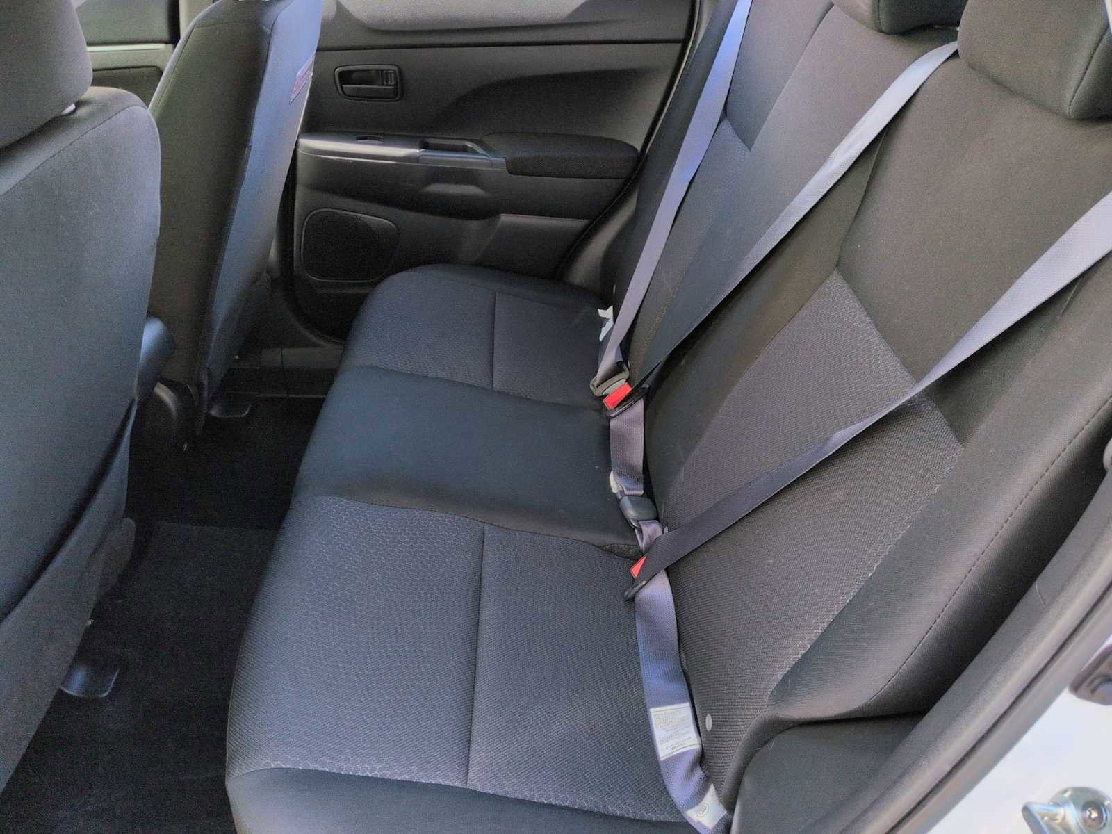 Used 2012 Mitsubishi Outlander Sport ES image 20