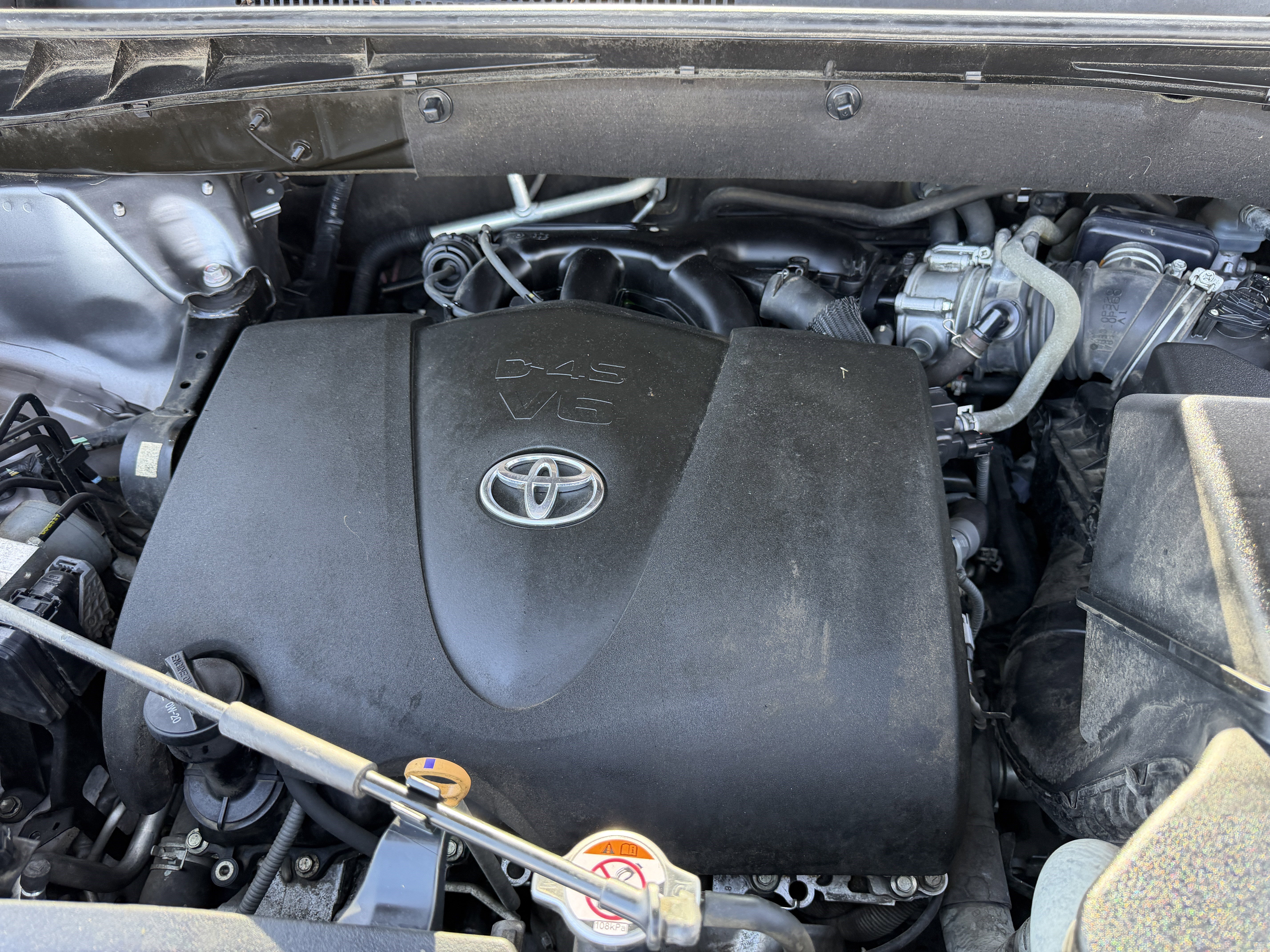 Used 2018 Toyota Highlander XLE FWD image 29