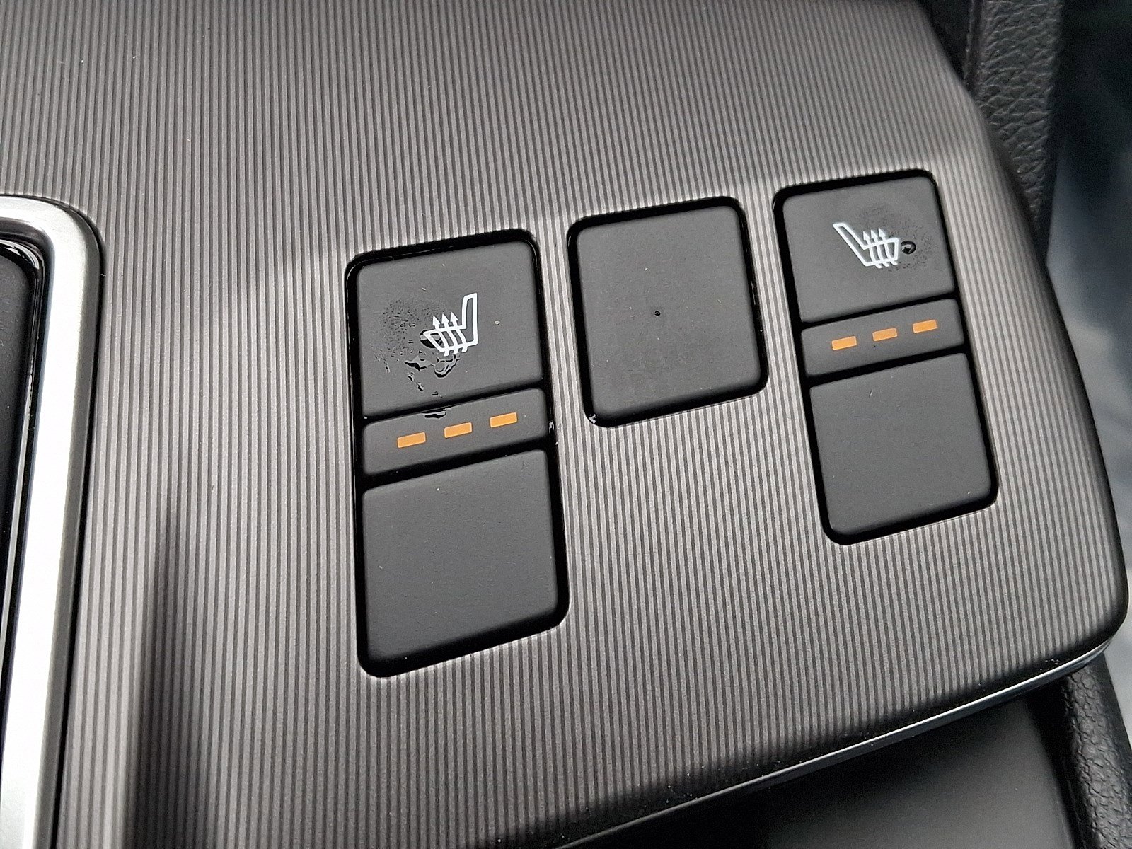 New 2026 Kia Sorento EX FWD image 16