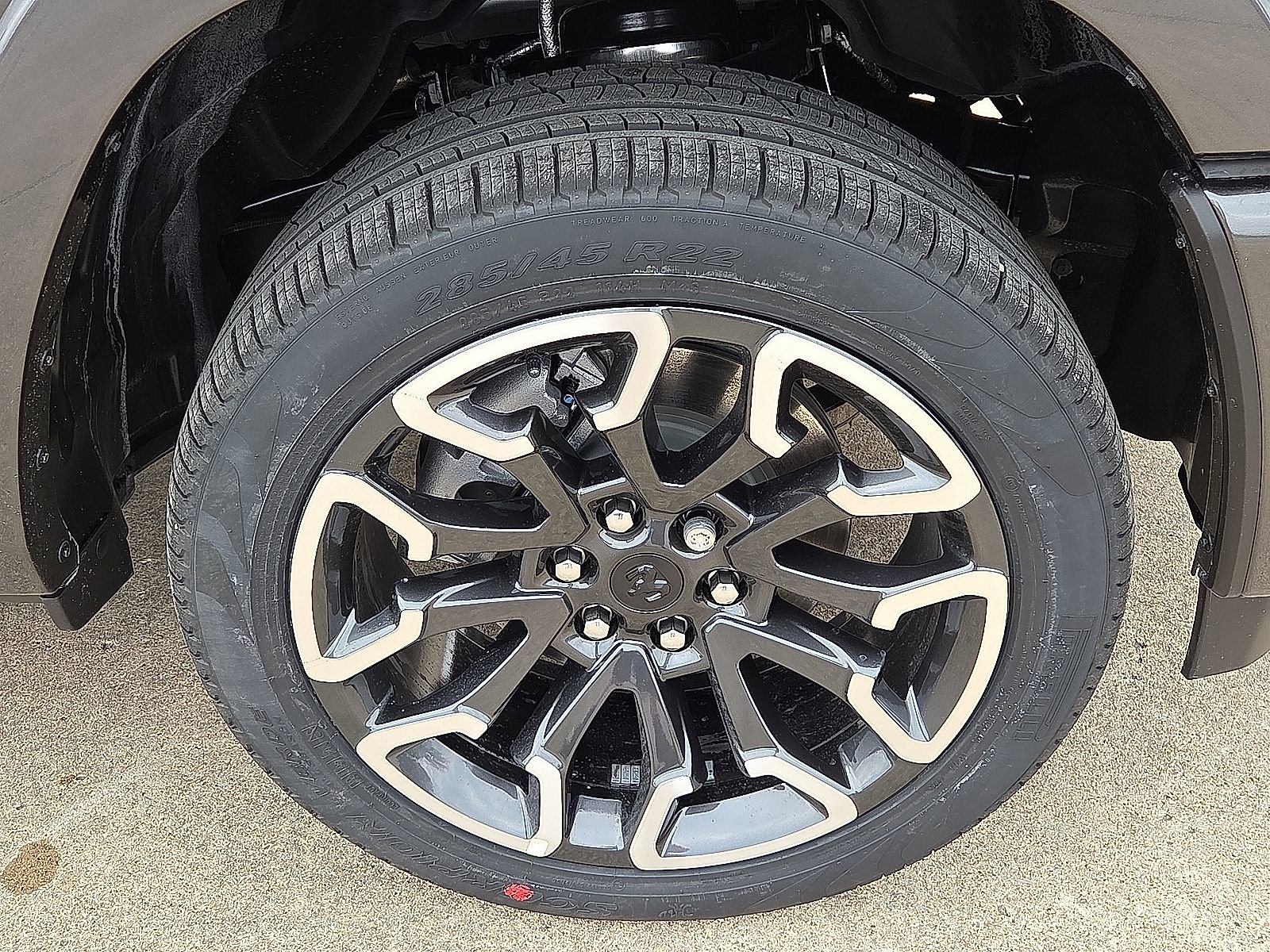 New 2026 RAM 1500 Limited w/ Body Color Bumper Group image 7