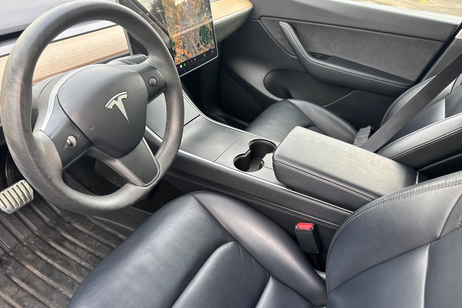 Used 2020 Tesla Model Y Long Range image 7