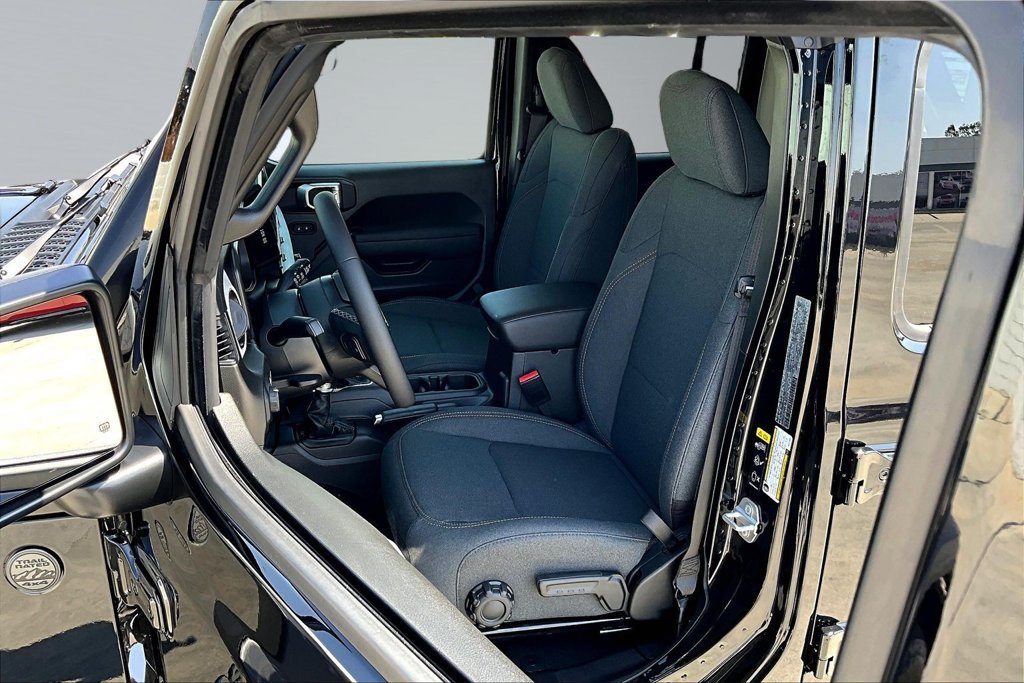 New 2026 Jeep Wrangler Unlimited Sport AWD/4WD image 3