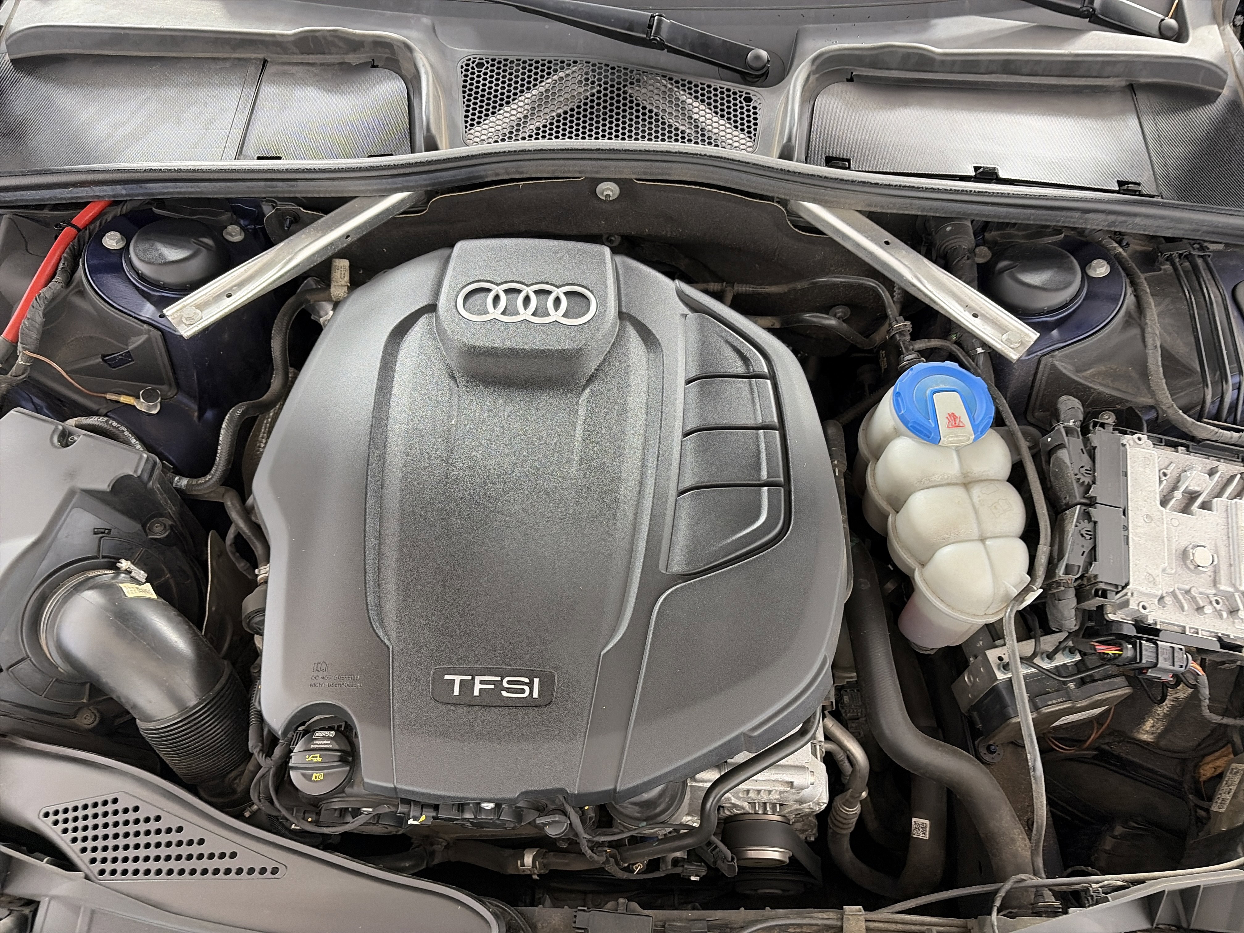 Used 2019 Audi A5 2.0T Premium Plus w/ Premium Plus AWD/4WD image 11