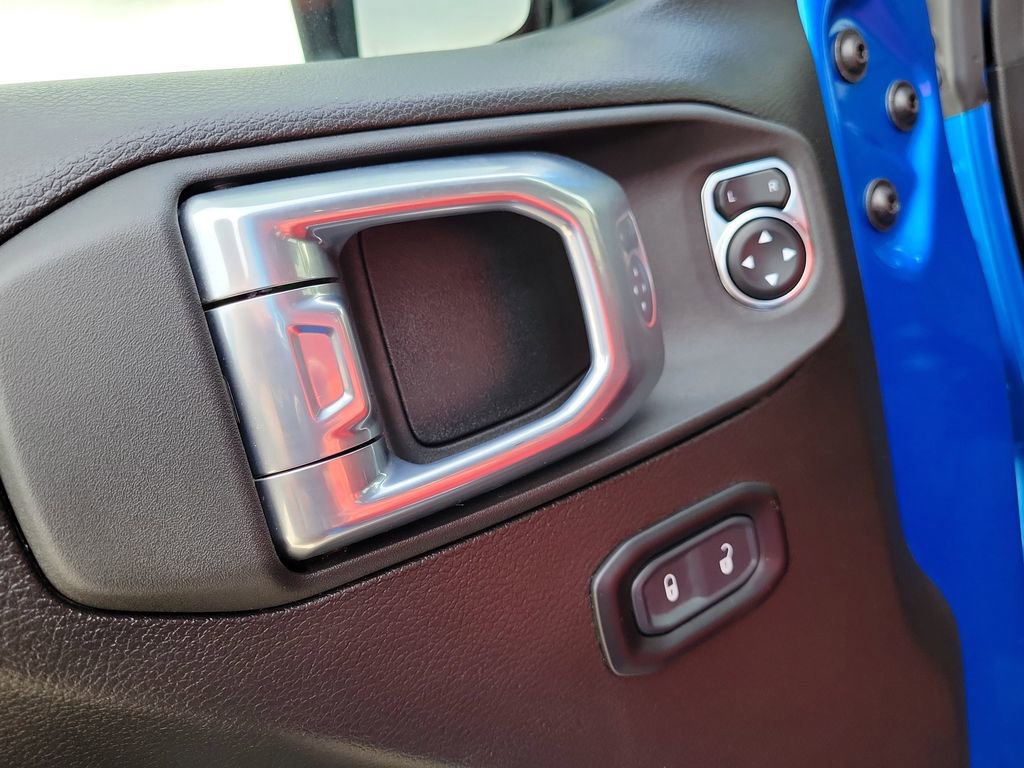 Used 2024 Jeep Wrangler Unlimited Rubicon w/ XTREMEE 35" Tire Package image 19