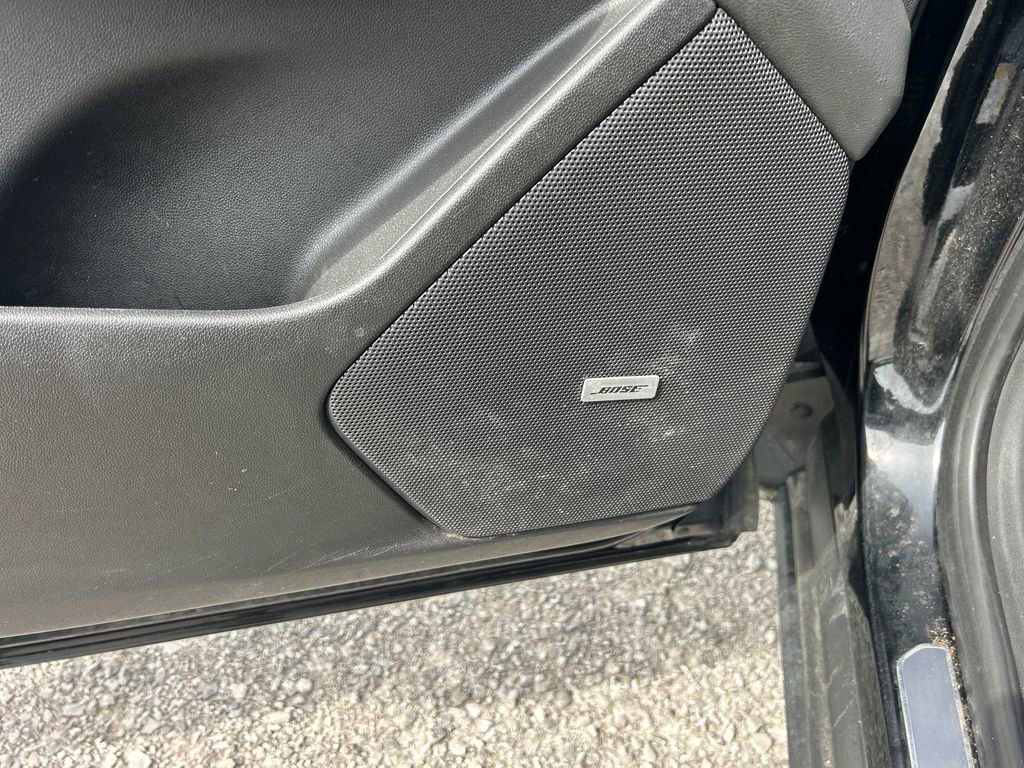 Used 2023 Cadillac XT6 Sport image 12