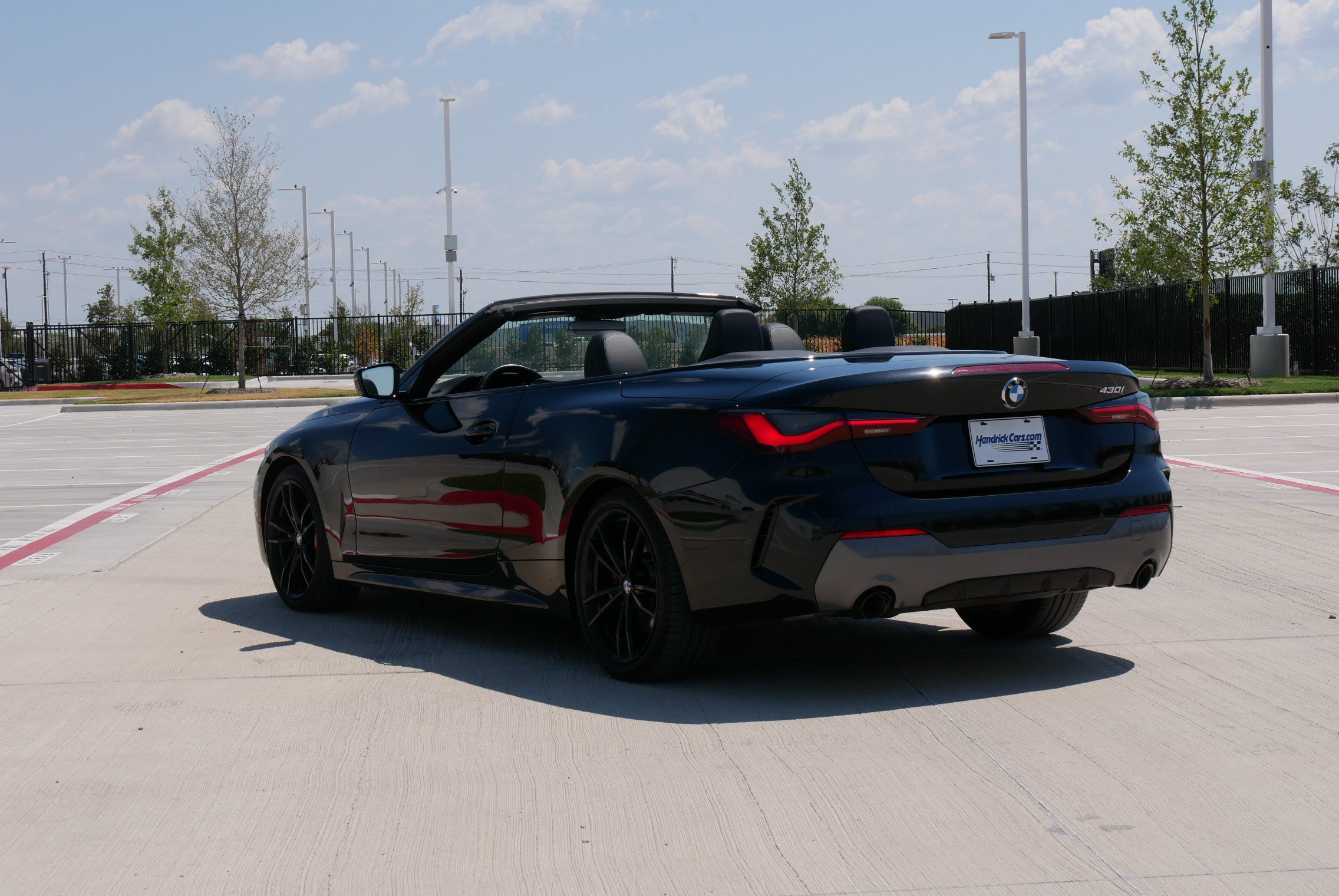 Certified 2023 BMW 430i Convertible w/ M Sport Package RWD image 6