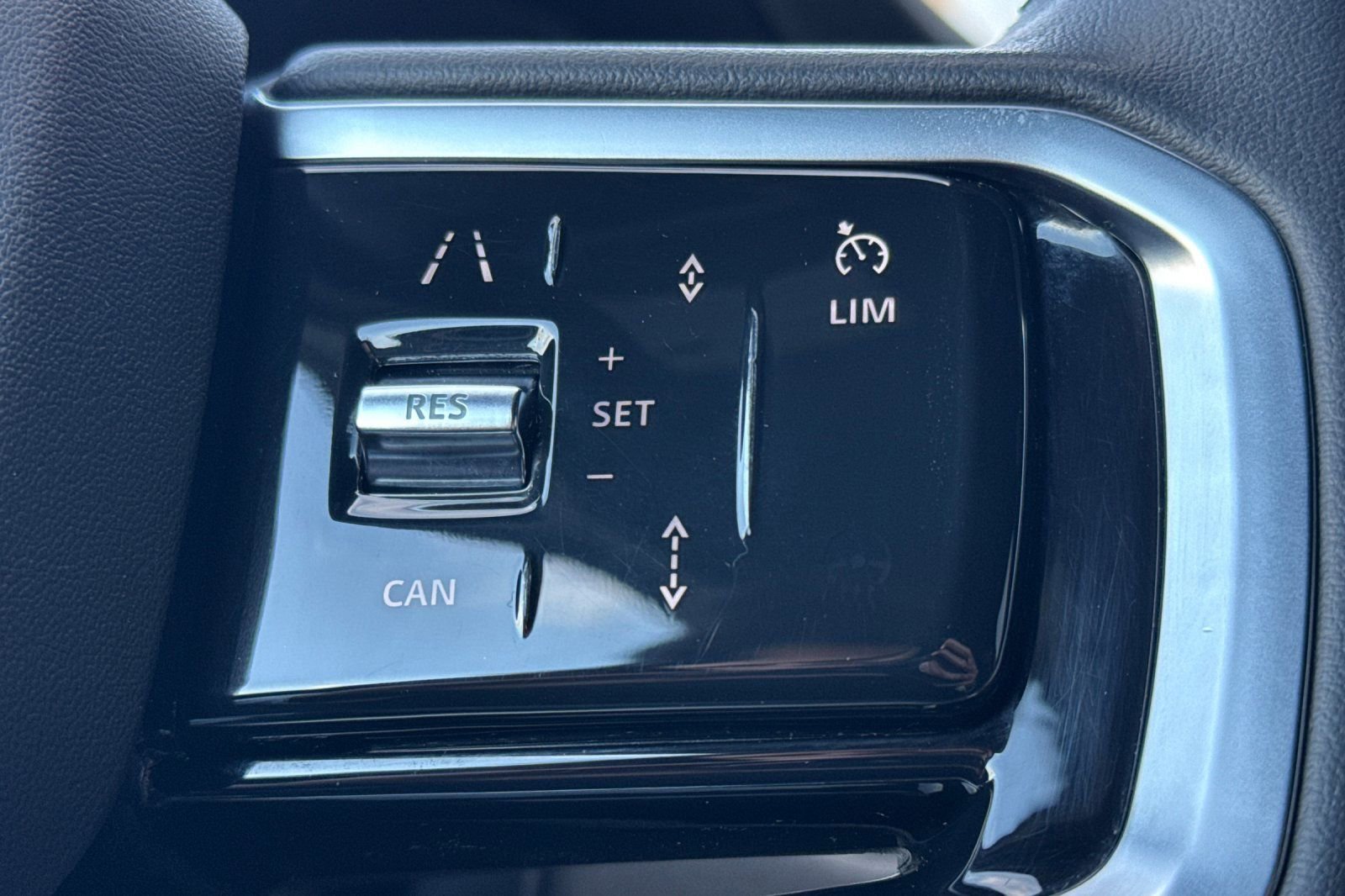 Used 2023 Land Rover Discovery Sport S AWD/4WD image 28