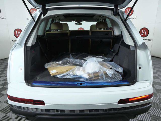 New 2026 Audi Q7 2.0T Premium image 10