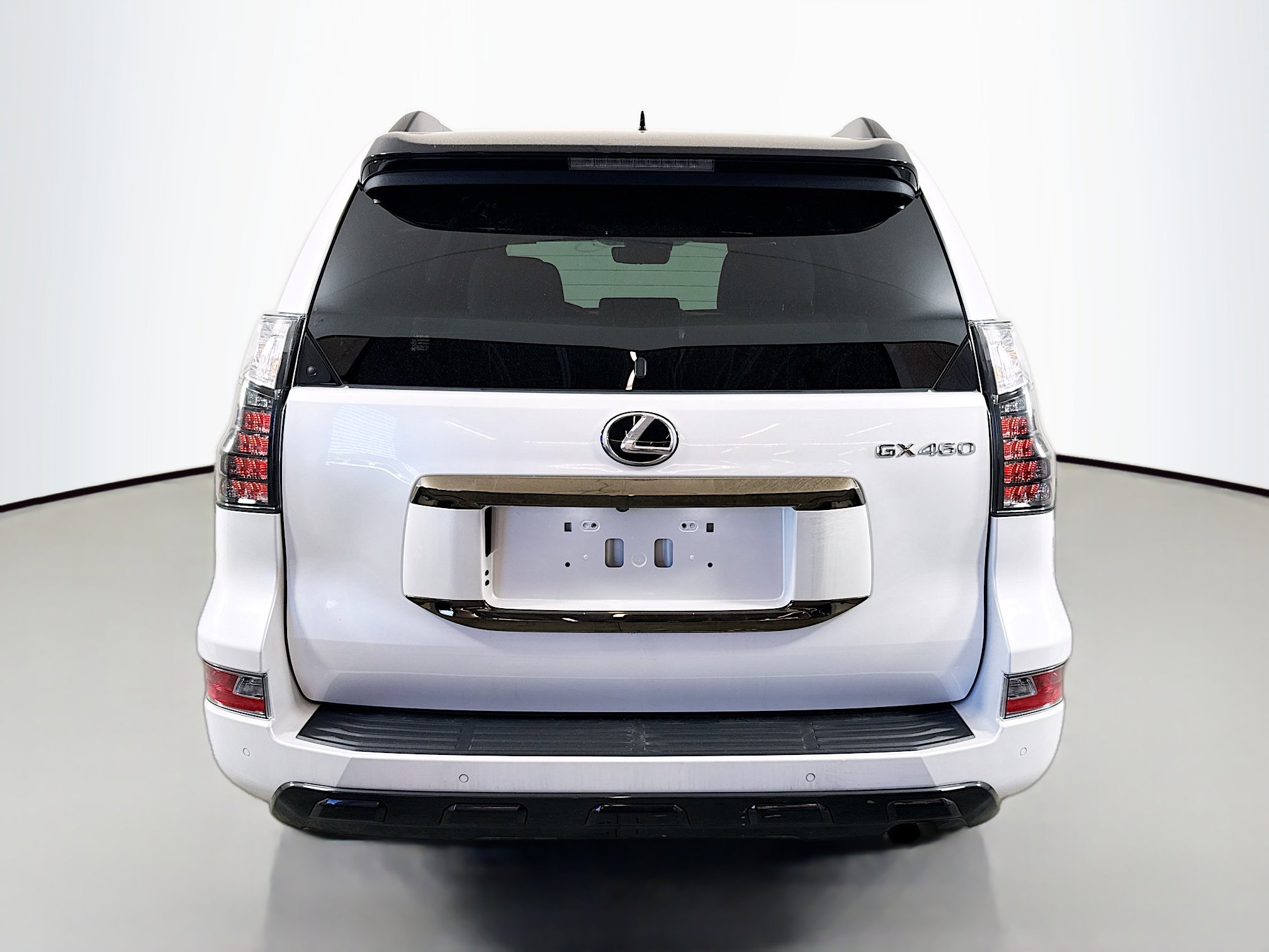 Certified 2023 Lexus GX 460 w/ Black Line Special Edition AWD/4WD image 6