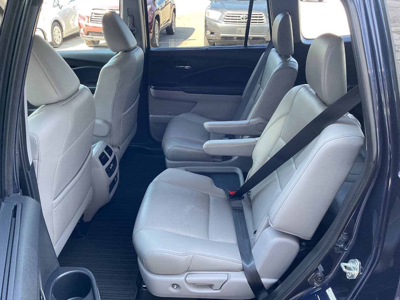 Used 2016 Honda Pilot Elite image 35