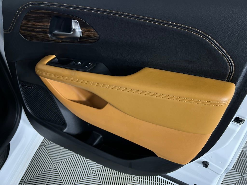 Used 2022 Chrysler Pacifica Pinnacle image 38