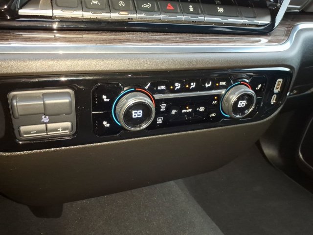 Used 2024 Chevrolet Silverado 1500 RST w/ Protection Package AWD/4WD image 34