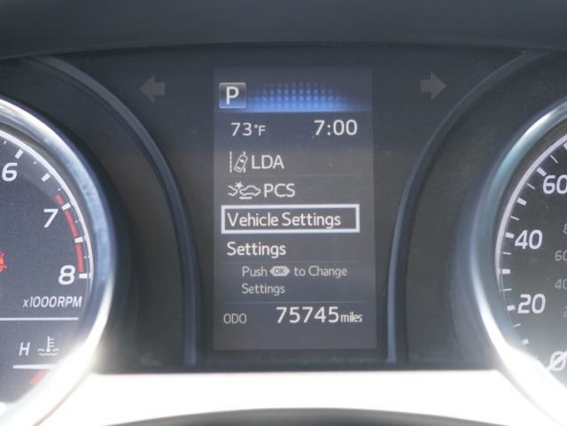 Used 2020 Toyota Camry LE w/ Carpet Mat Package FWD image 28