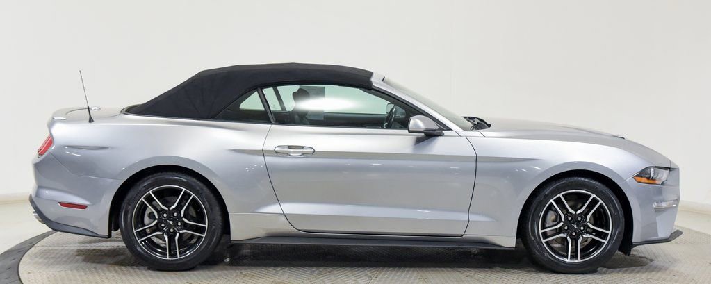 Used 2022 Ford Mustang Premium image 12