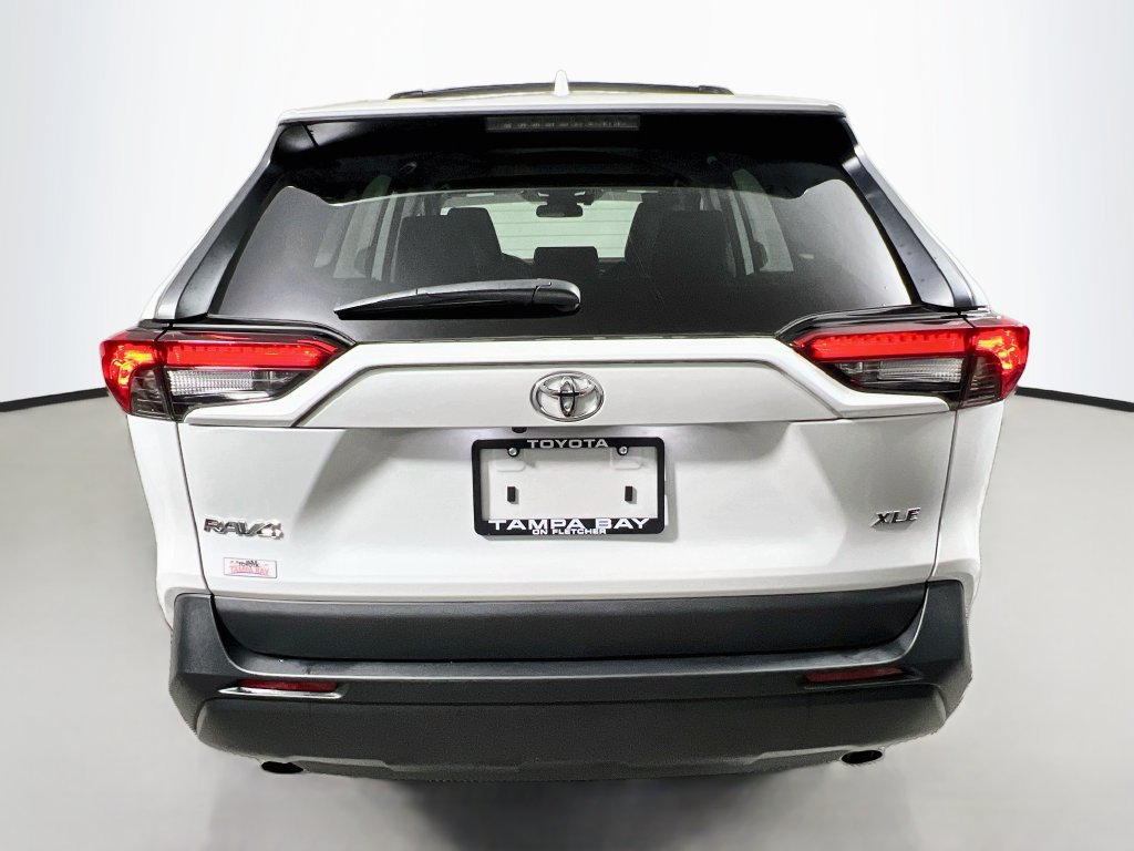 Used 2025 Toyota RAV4 XLE Premium w/ Weather Package FWD image 4