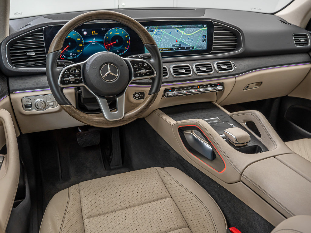Used 2020 Mercedes-Benz GLE 350 4MATIC image 4