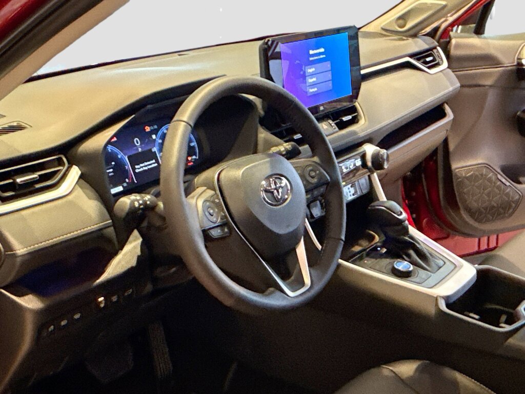 New 2025 Toyota RAV4 Limited image 4