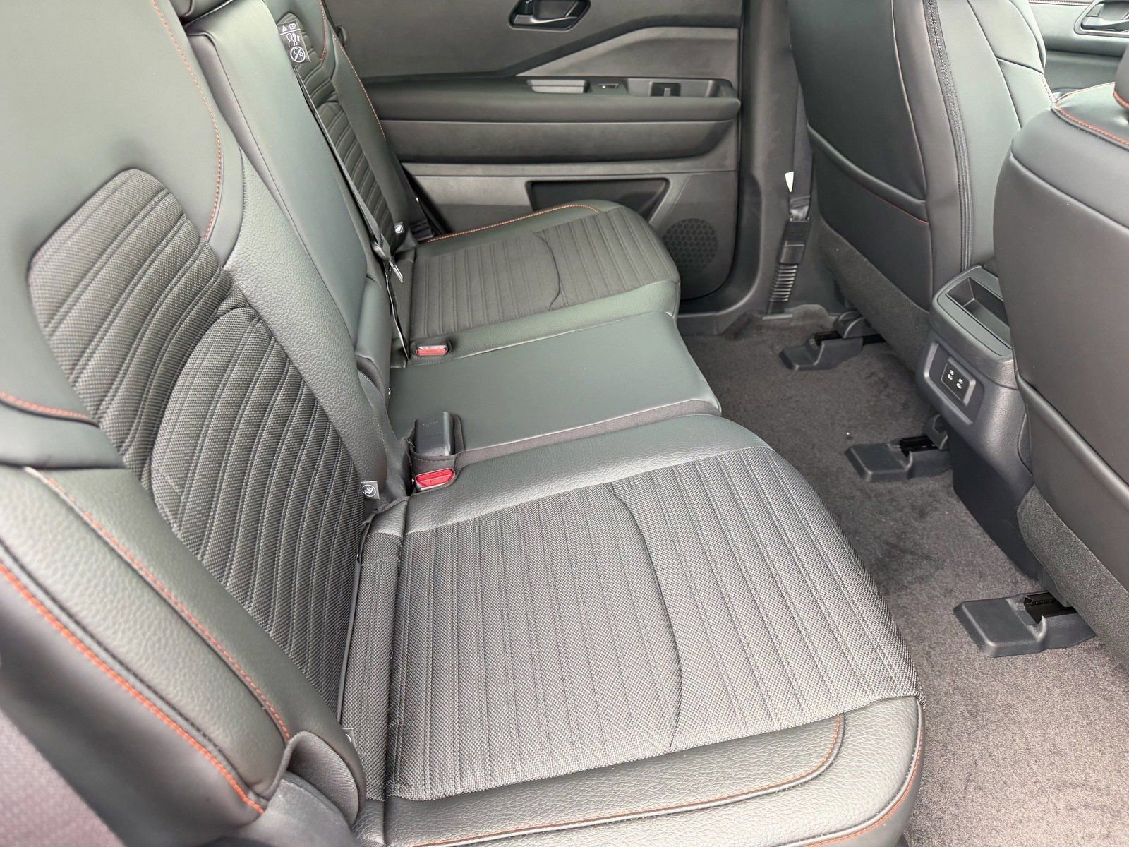 New 2026 Nissan Pathfinder Rock Creek AWD/4WD image 16