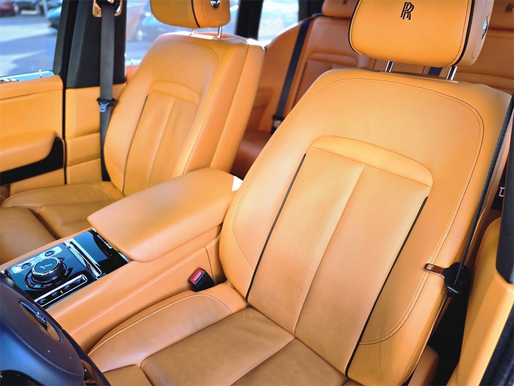 Used 2022 Rolls-Royce Cullinan image 23