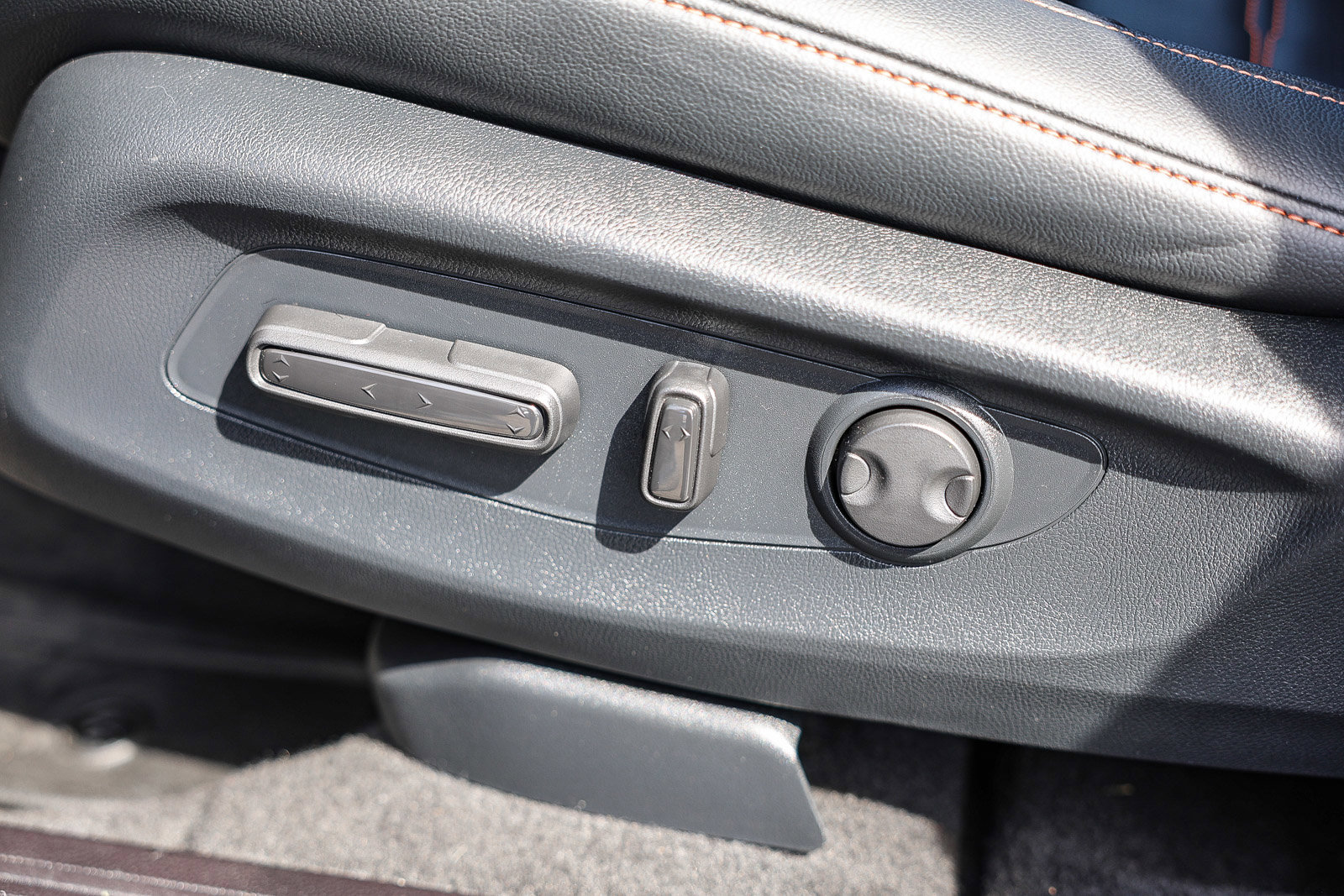 Certified 2025 Honda CR-V Sport Touring image 13