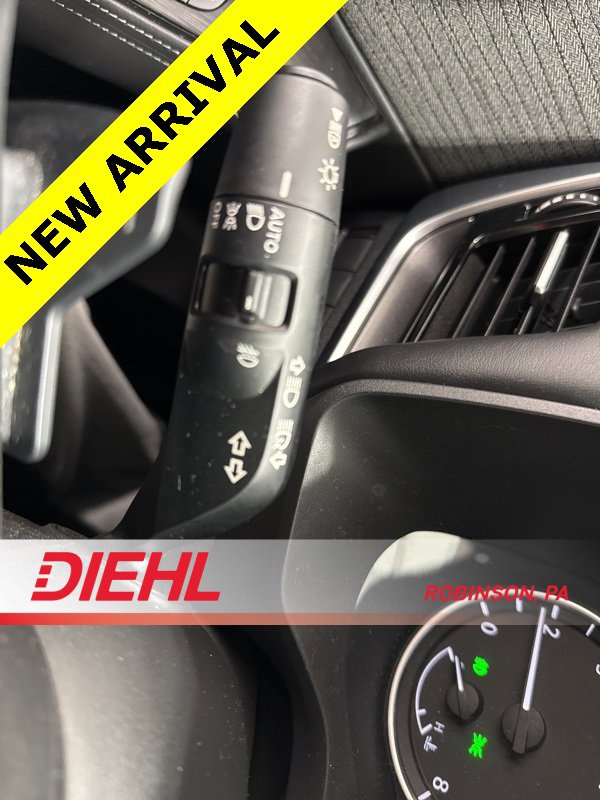 Used 2022 Nissan Rogue SV image 21