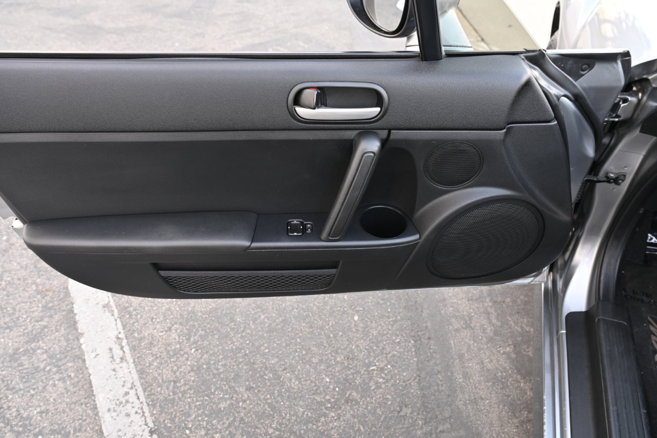 Used 2009 MAZDA MX-5 Miata Sport image 26