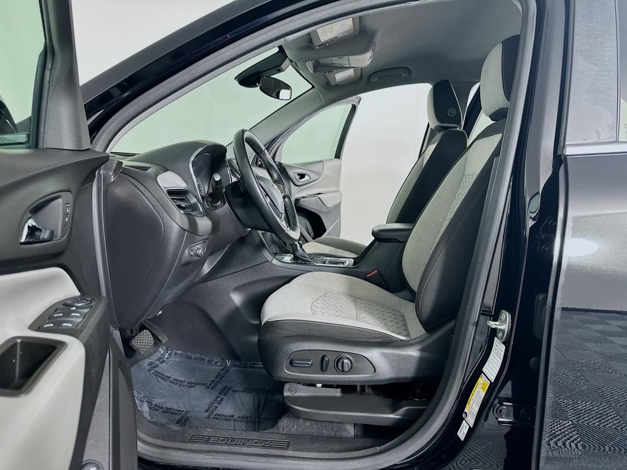 Used 2024 Chevrolet Equinox LT image 26